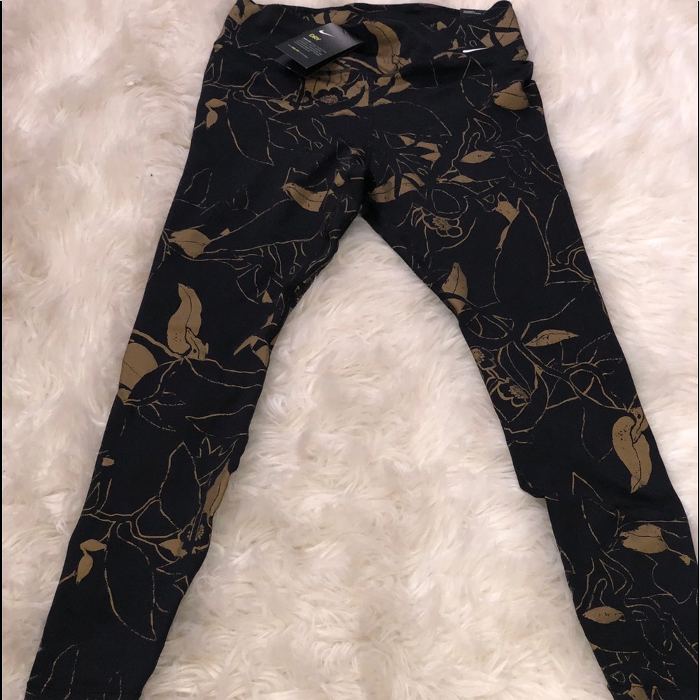 Nike Performance Leggings